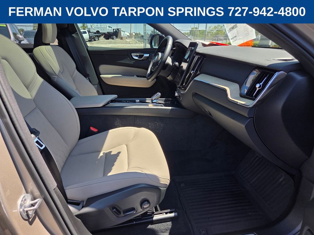 New 2026 Volvo XC60 B5 Plus w/ Protection Package Premier AWD/4WD image 19