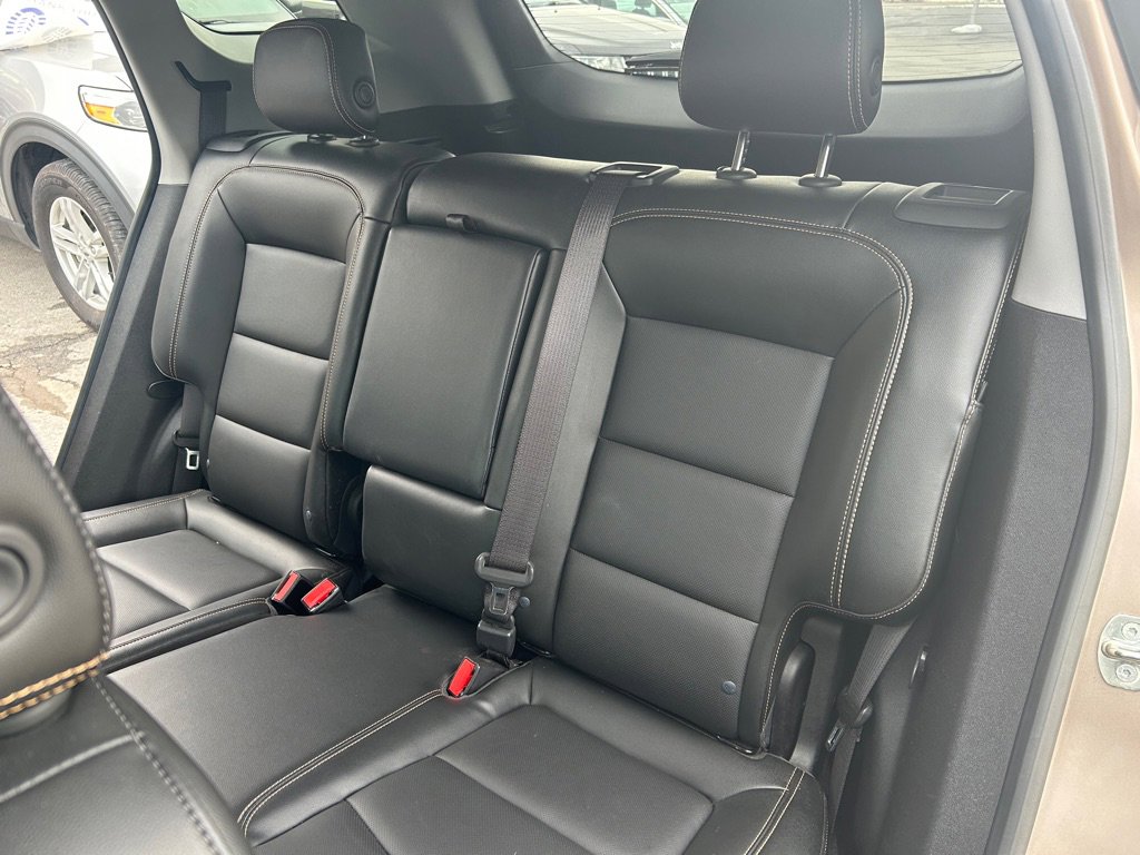 Used 2018 GMC Terrain SLT w/ Preferred Package image 31