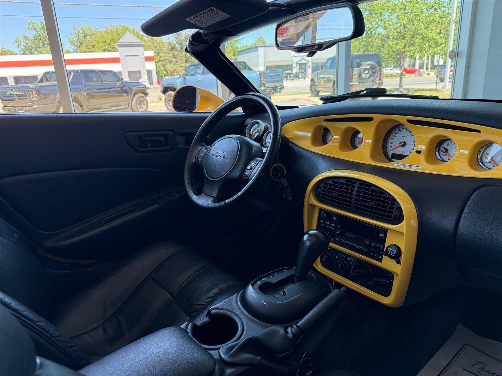 Used 1999 Plymouth Prowler RWD image 21