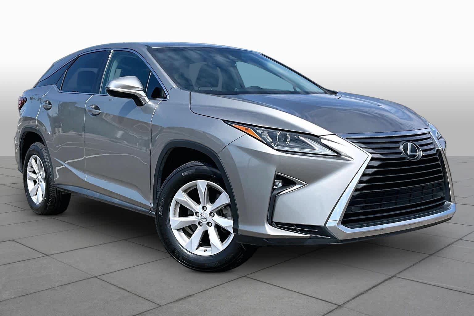 Used 2017 Lexus RX 350 AWD image 3