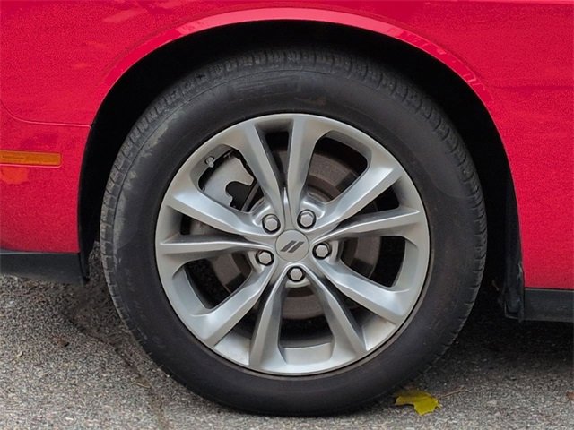 Used 2023 Dodge Challenger SXT image 10