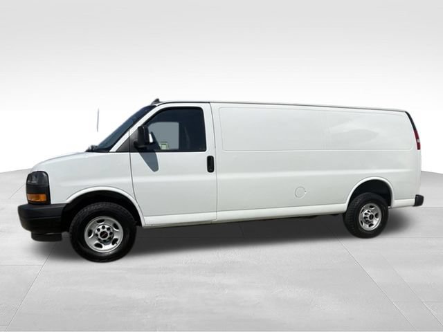 Used 2023 GMC Savana 2500 Extended w/ Driver Convenience Package RWD image 11