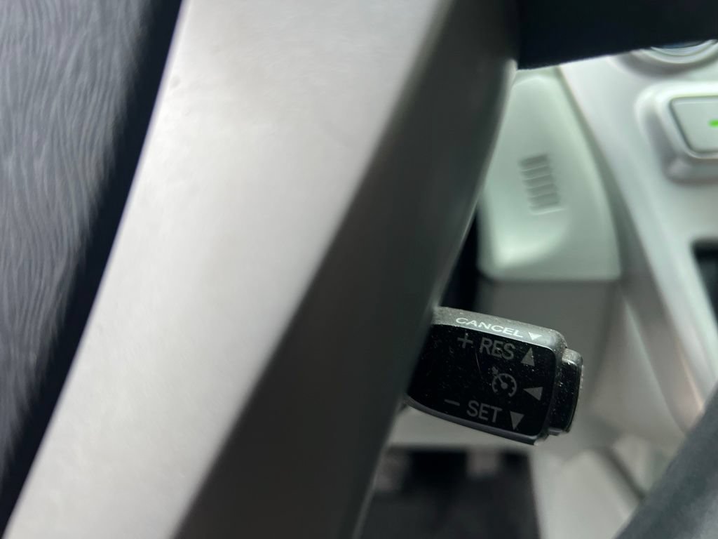 Used 2012 Toyota Prius V Two FWD image 19