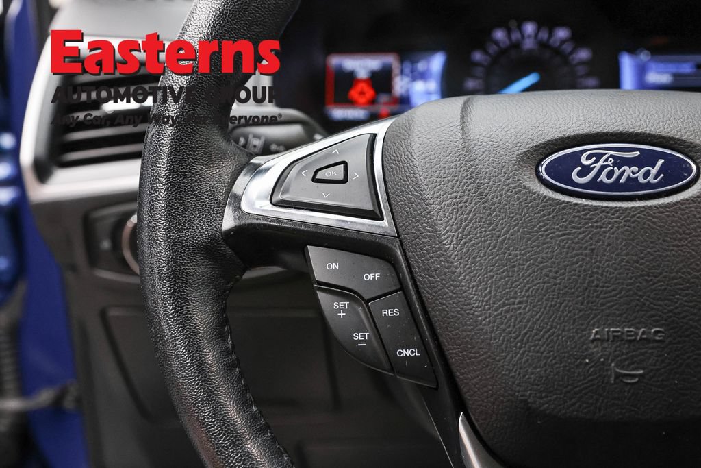 Used 2023 Ford Edge SEL AWD/4WD image 16