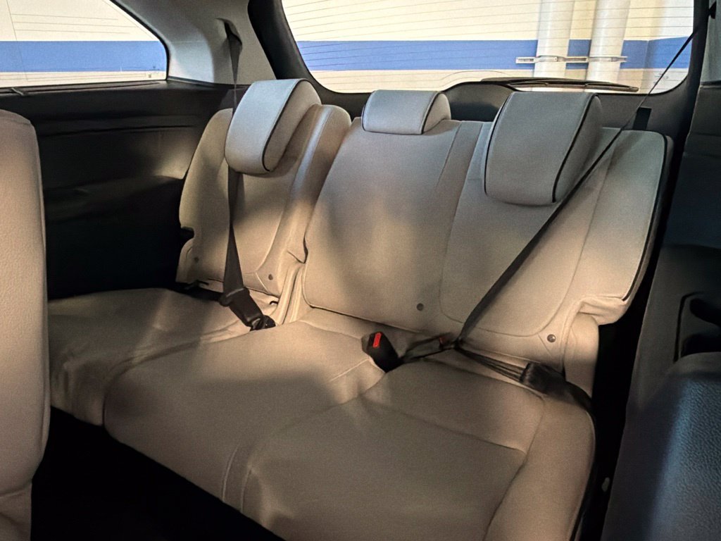 New 2027 Honda Odyssey Touring image 21