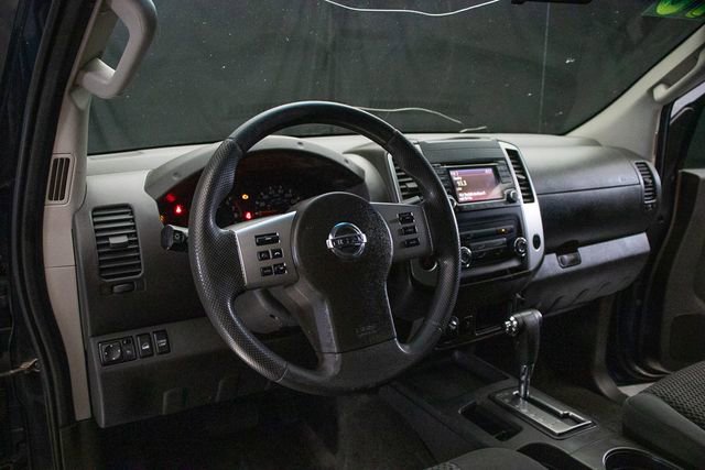 Used 2016 Nissan Frontier SV image 20