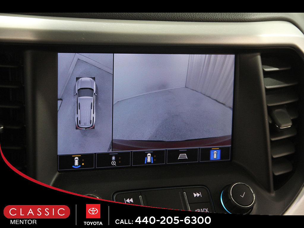 Used 2021 GMC Acadia SLT w/ Premium Package AWD/4WD image 15
