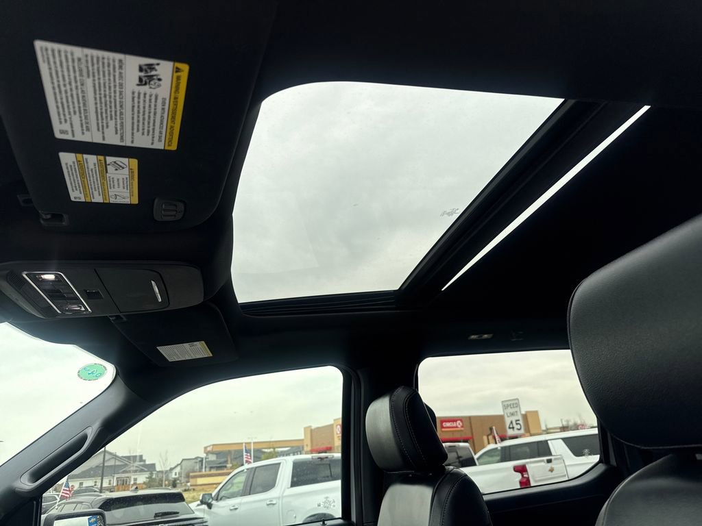 Used 2023 Ford F150 Lariat w/ Equipment Group 502A High image 21