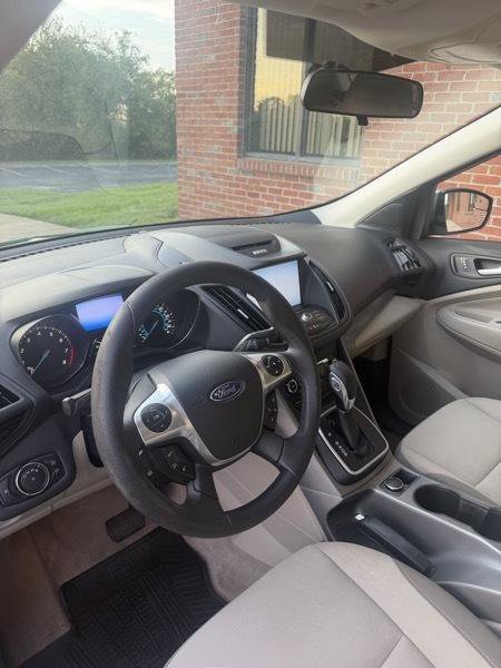 Used 2013 Ford Escape SE FWD image 9