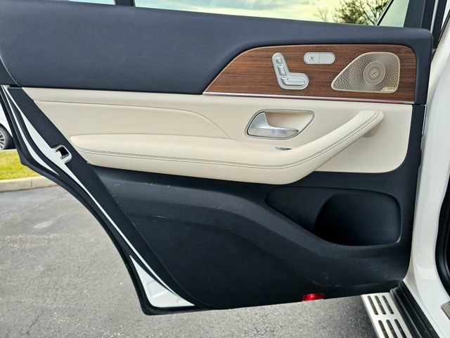 Used 2022 Mercedes-Benz GLS 450 4MATIC image 29