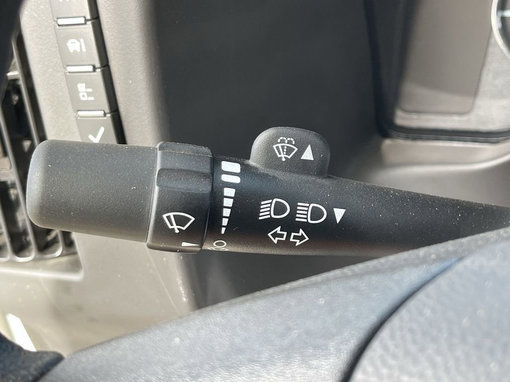 New 2025 GMC Savana 2500 Extended w/ Driver Convenience Package image 25