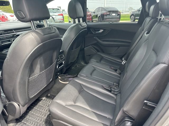 Used 2018 Audi Q7 3.0T Prestige AWD/4WD image 16