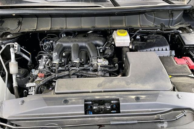 Used 2025 Nissan Pathfinder SL w/ SL Premium Package FWD image 22
