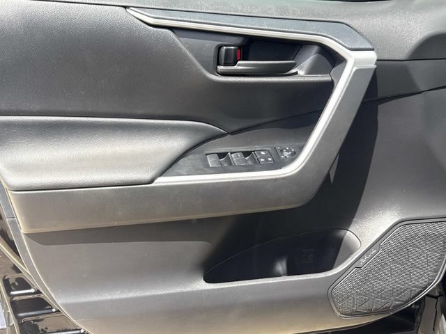Used 2025 Toyota RAV4 LE FWD image 24