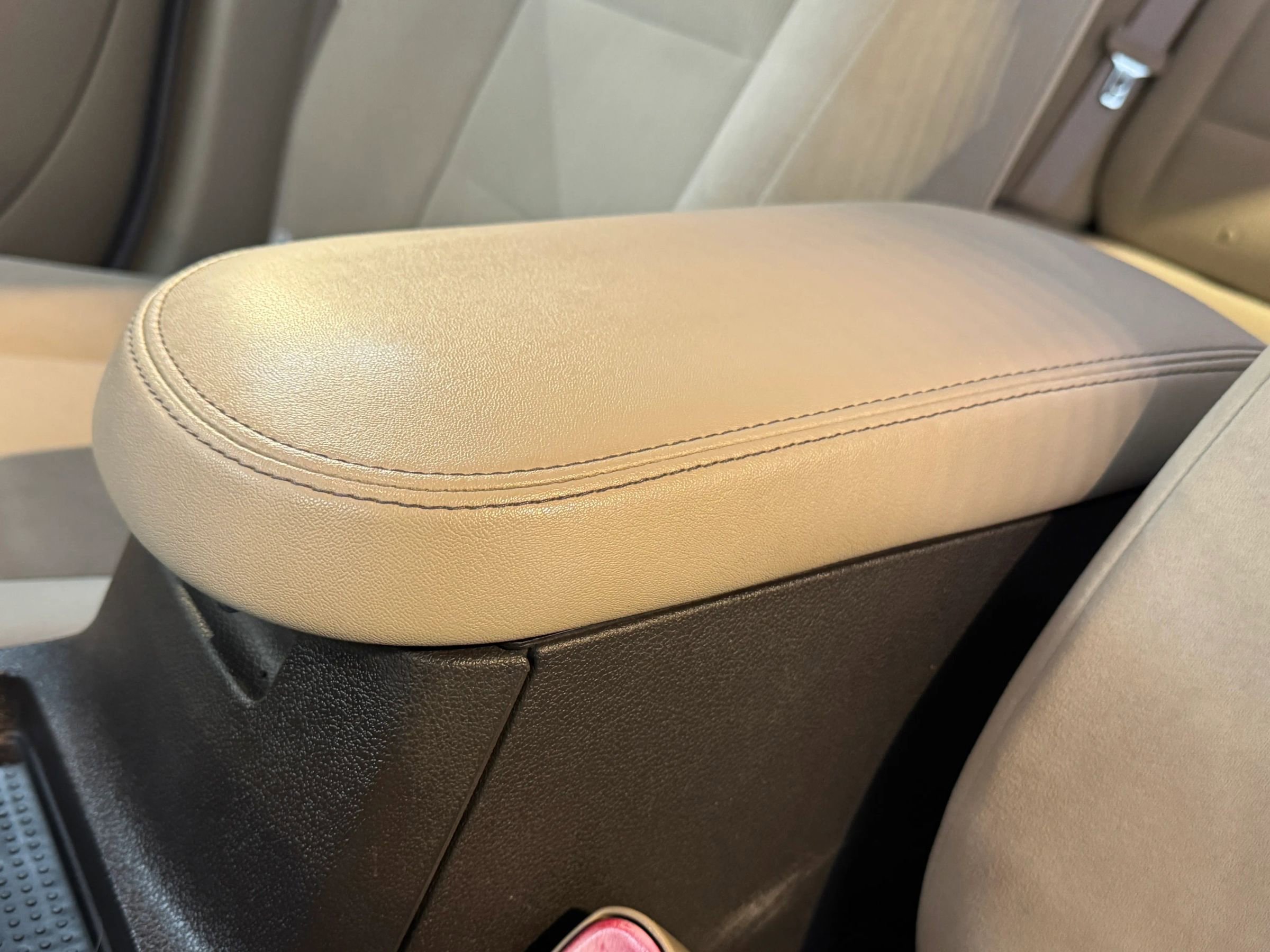 Used 2009 Ford Taurus SEL image 19