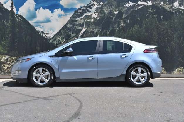 Used 2013 Chevrolet Volt FWD image 7