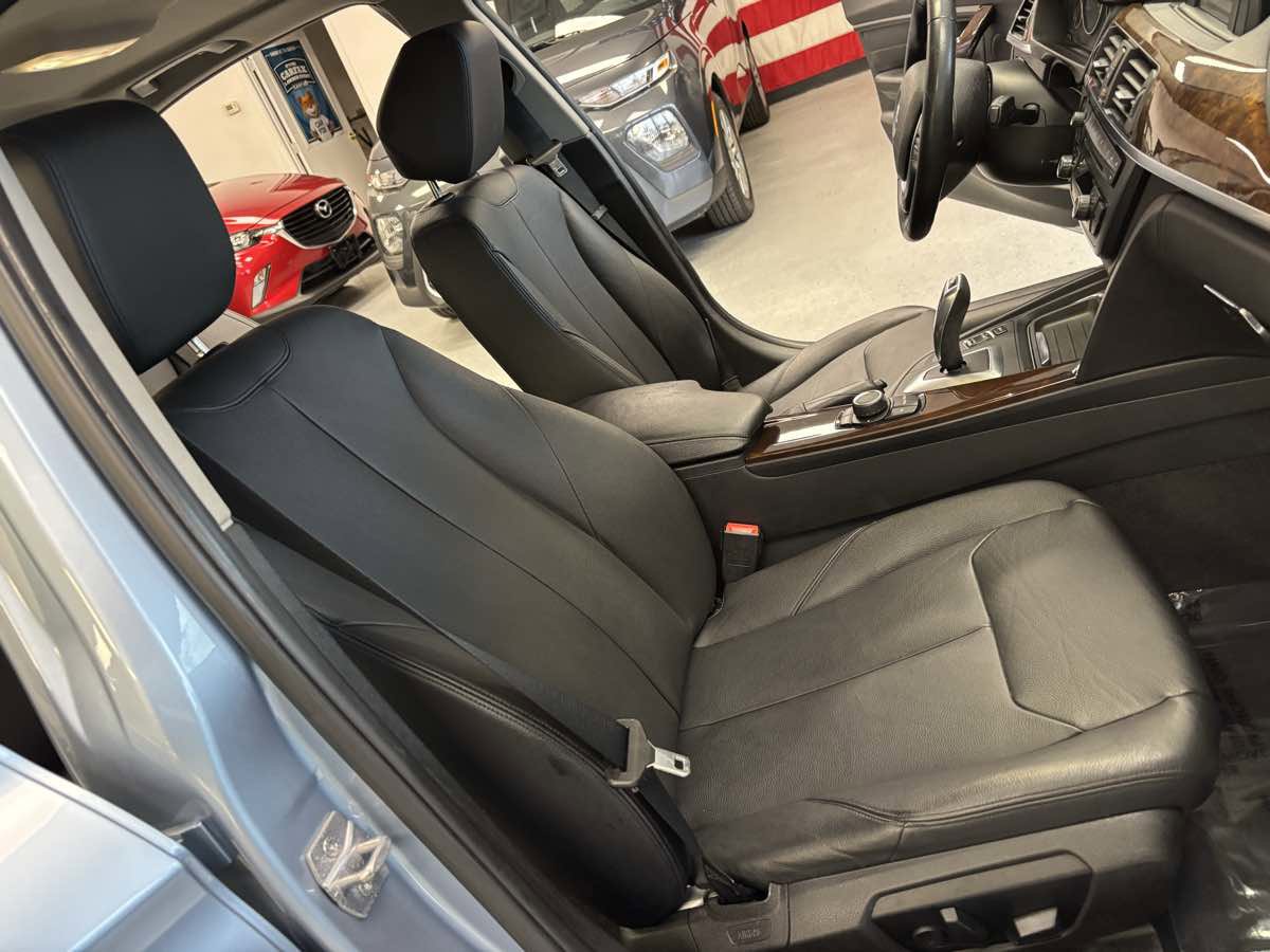 Used 2014 BMW 328i Sedan image 24