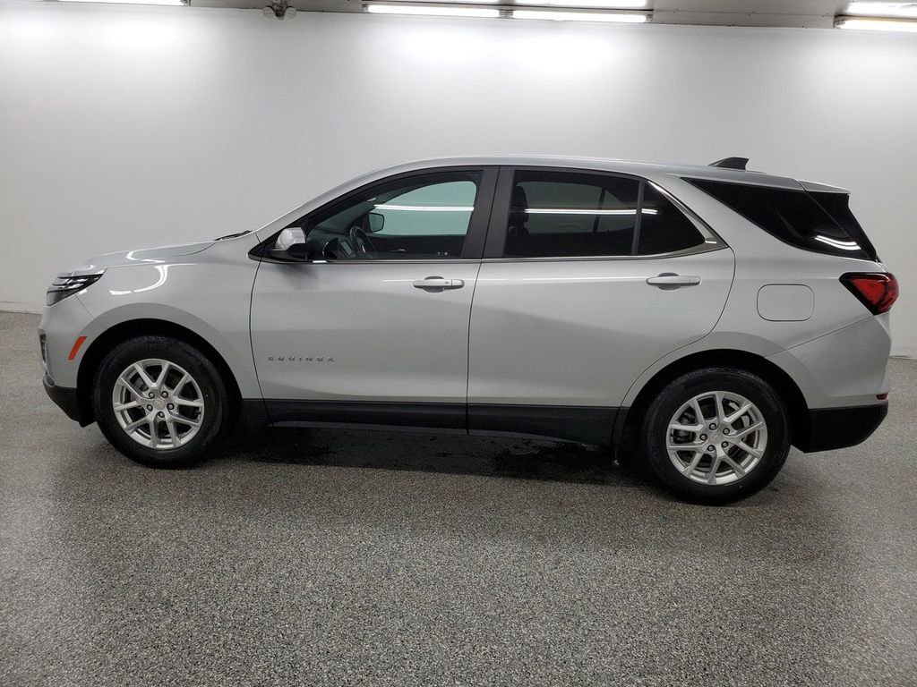 Used 2022 Chevrolet Equinox LT FWD image 8