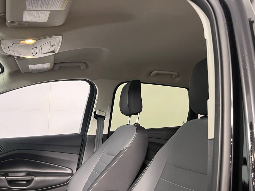 Used 2018 Ford Escape S image 16