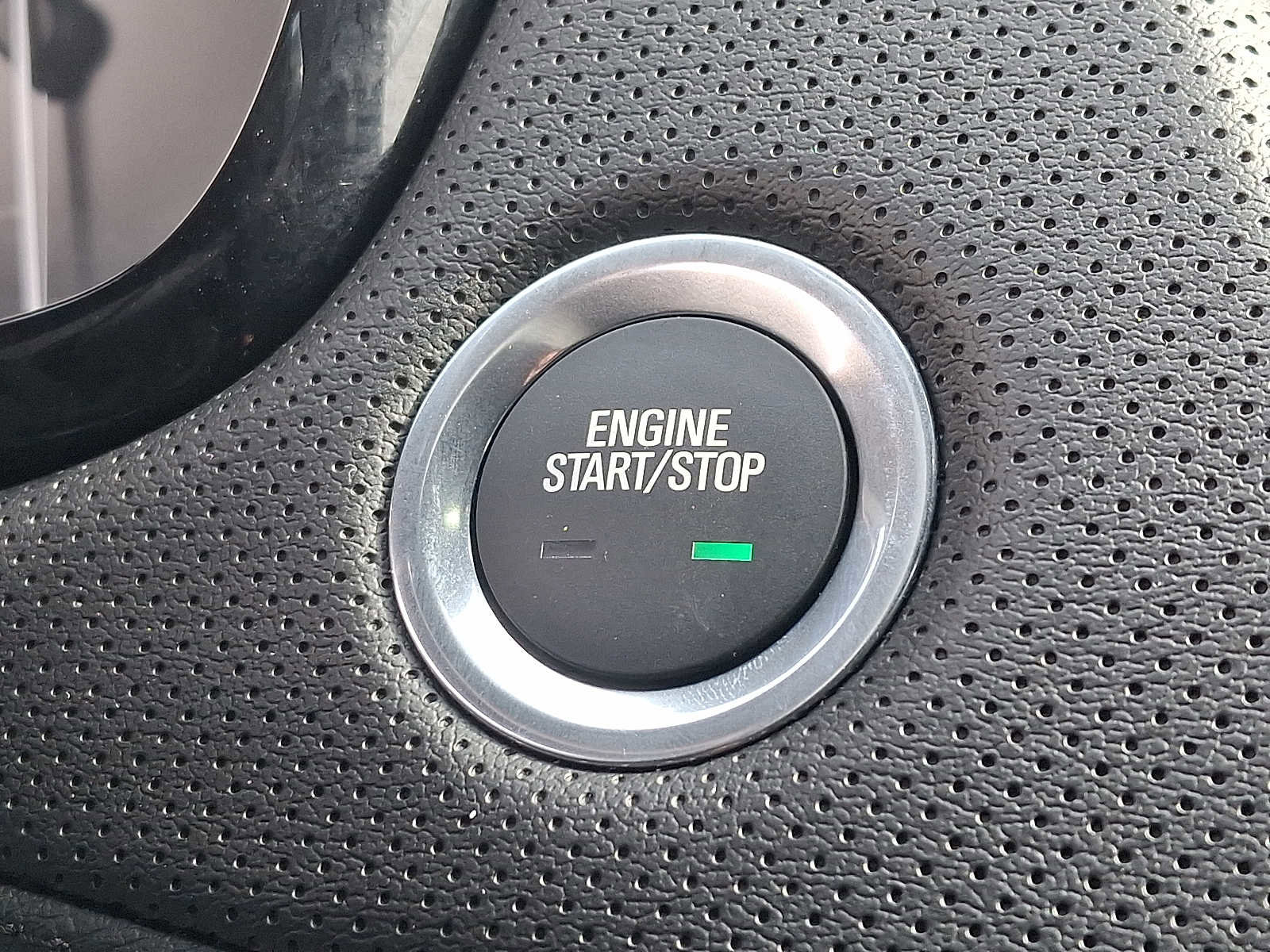 Used 2025 Cadillac XT5 Luxury image 24