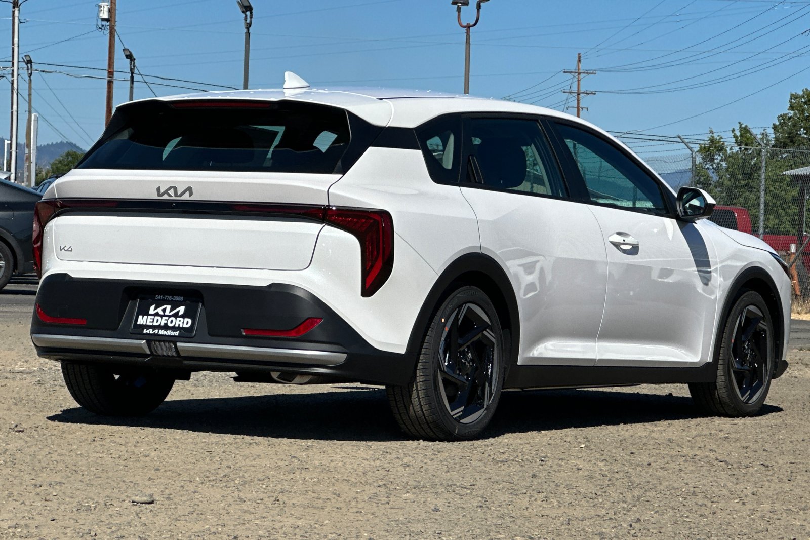 New 2026 Kia K4 EX FWD image 4
