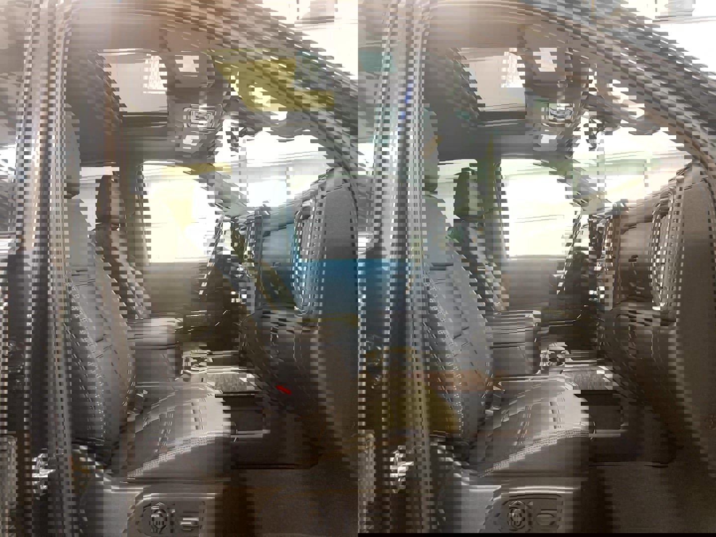 Used 2022 GMC Sierra 1500 Denali w/ Denali Reserve Package image 8