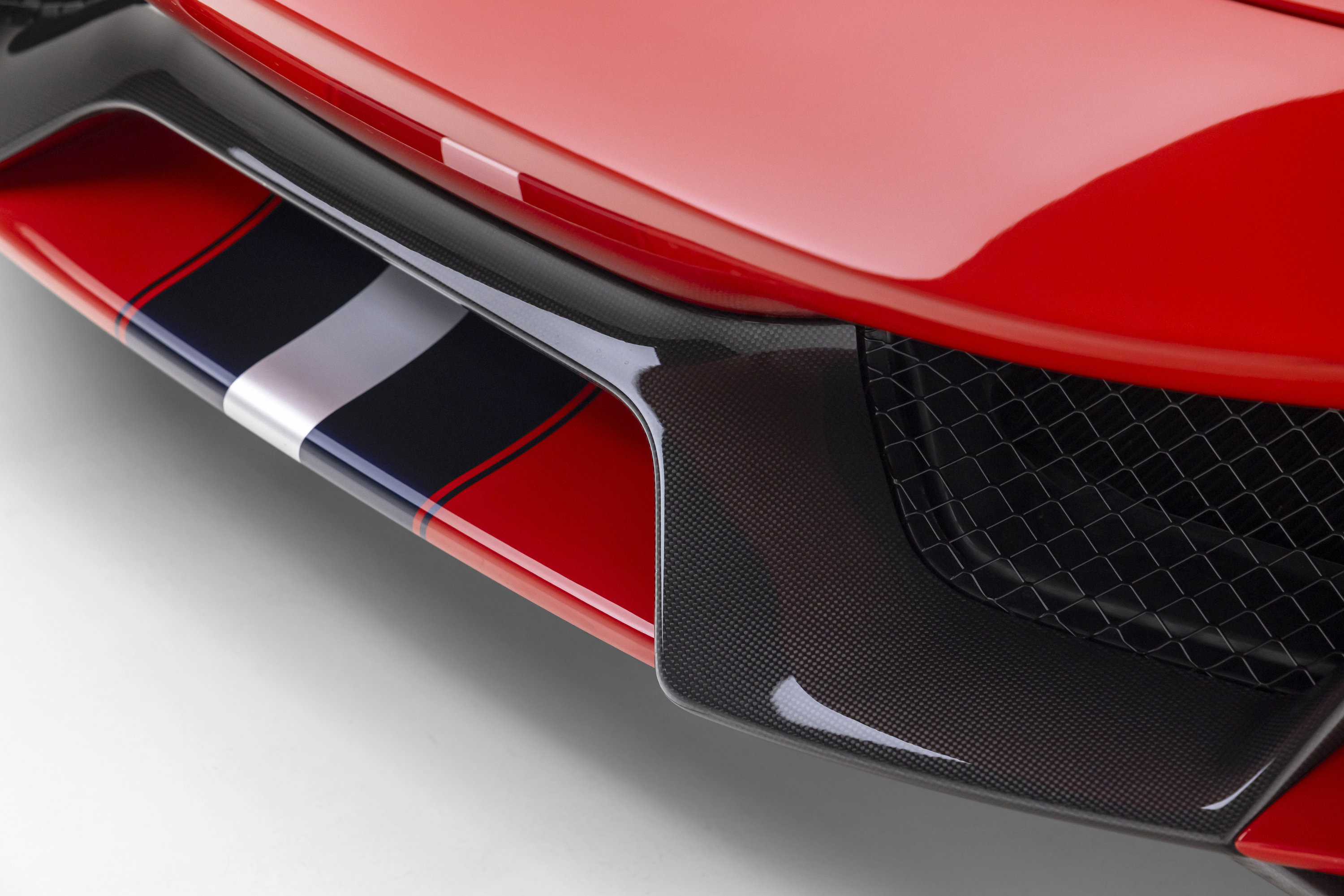 Certified 2020 Ferrari 488 Pista Coupe RWD image 25