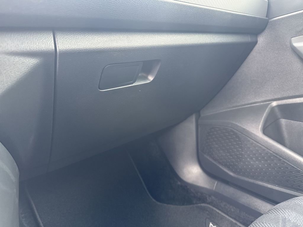 Used 2024 Volkswagen Jetta Sport image 36