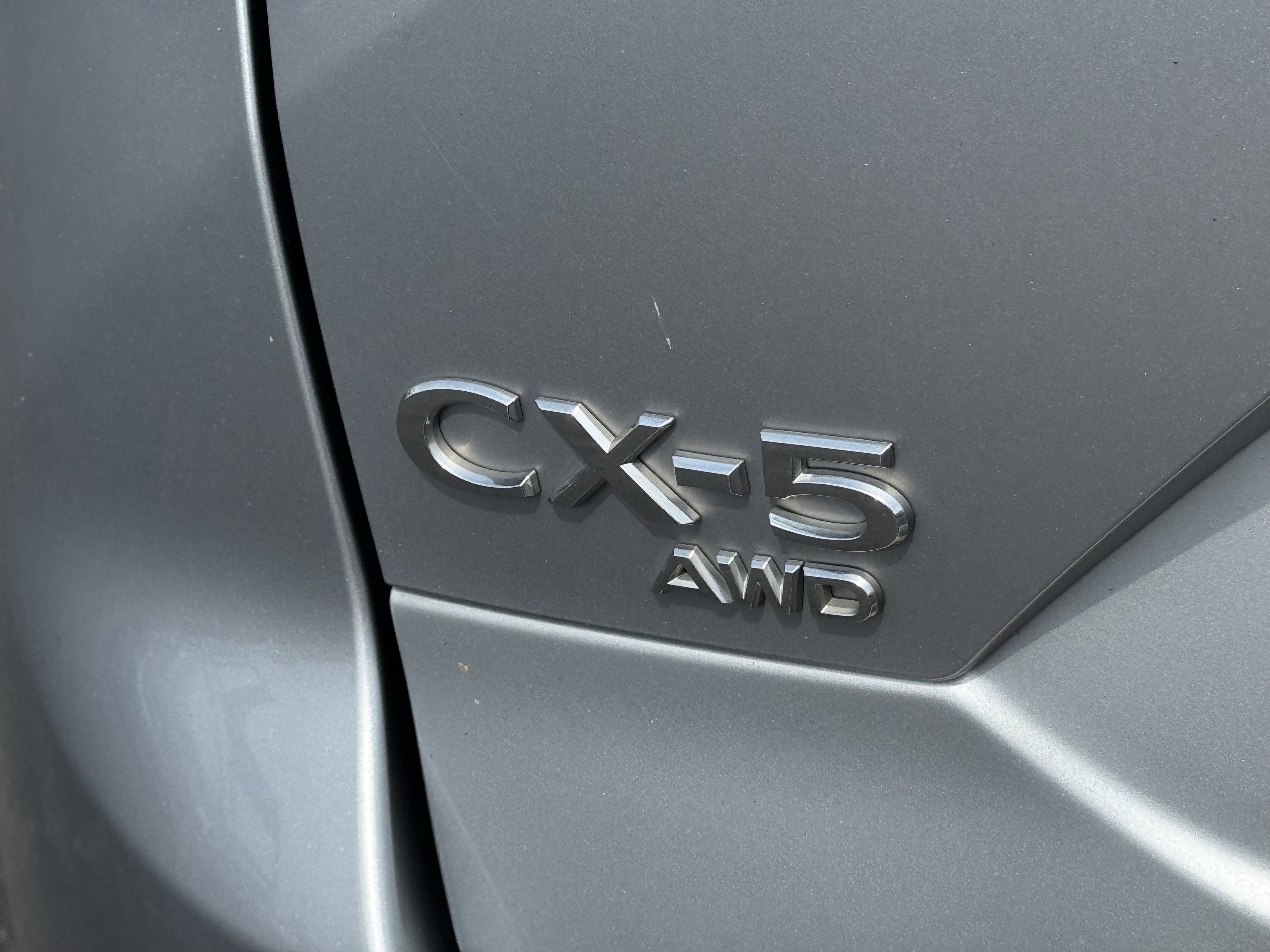 Used 2021 MAZDA CX-5 Touring AWD/4WD image 19