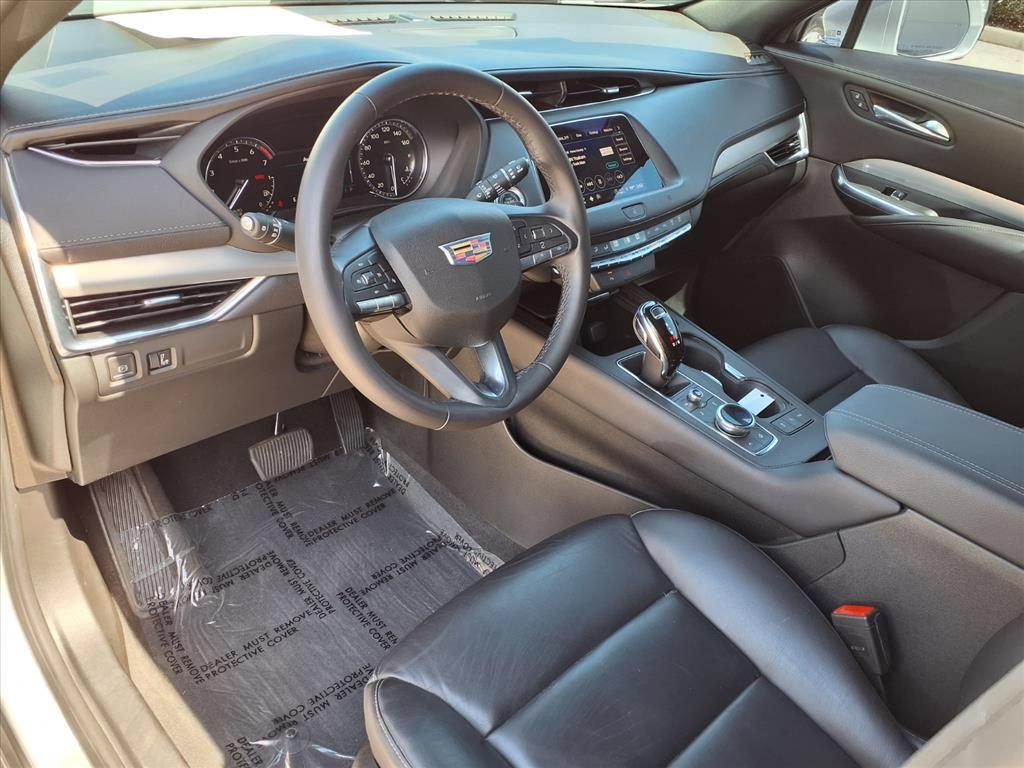 Used 2021 Cadillac XT4 Premium Luxury FWD image 18