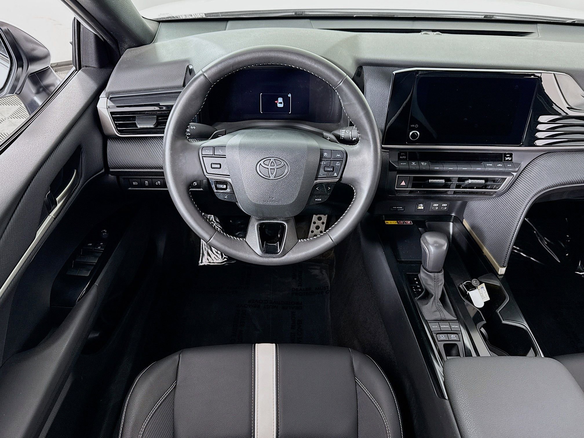 Certified 2025 Toyota Camry SE image 18