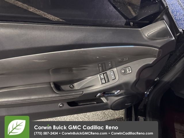 Used 2015 Chevrolet Camaro SS w/ SS Performance Package image 11