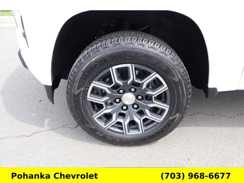 Certified 2024 Chevrolet Colorado LT w/ LT Convenience Package III image 28