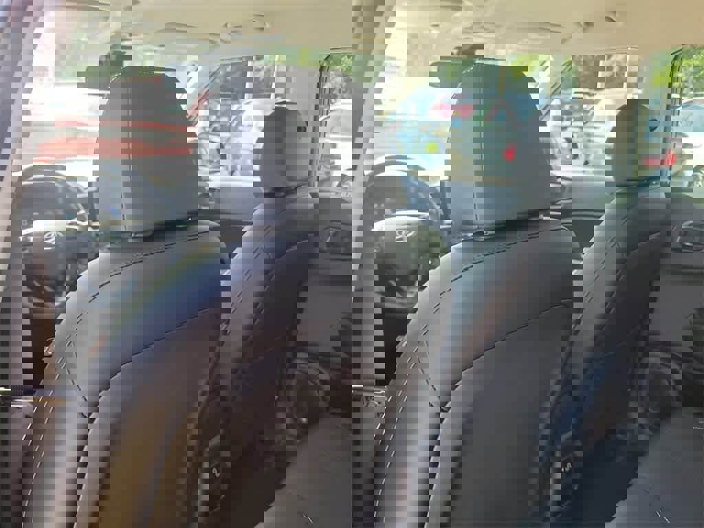 New 2025 Hyundai Venue Limited image 9