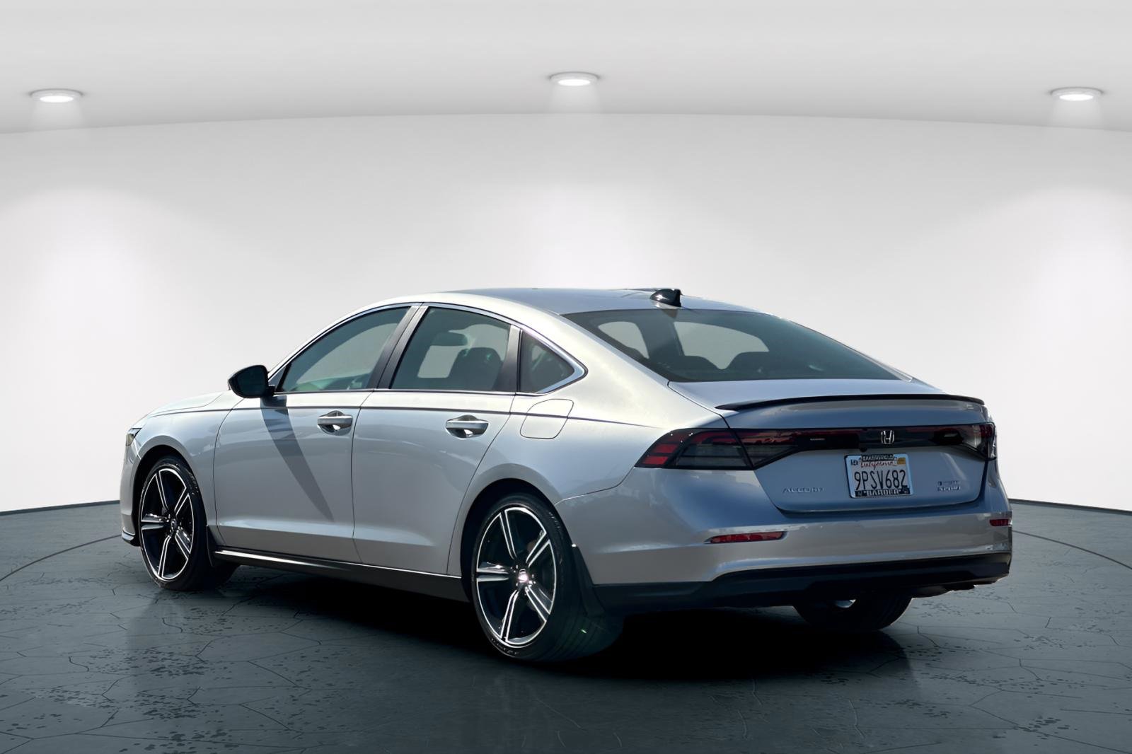 Certified 2025 Honda Accord Sport image 4