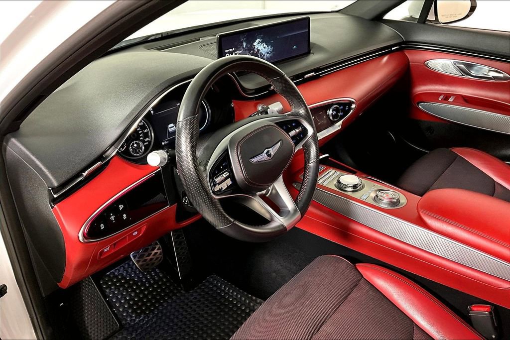 Used 2022 Genesis GV70 3.5T Sport image 13