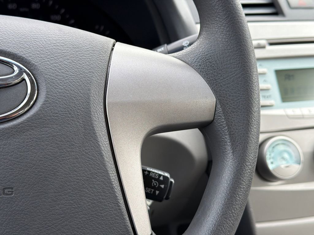 Used 2007 Toyota Camry LE image 4