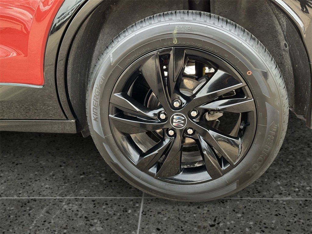 Used 2024 Buick Encore GX Sport Touring image 14