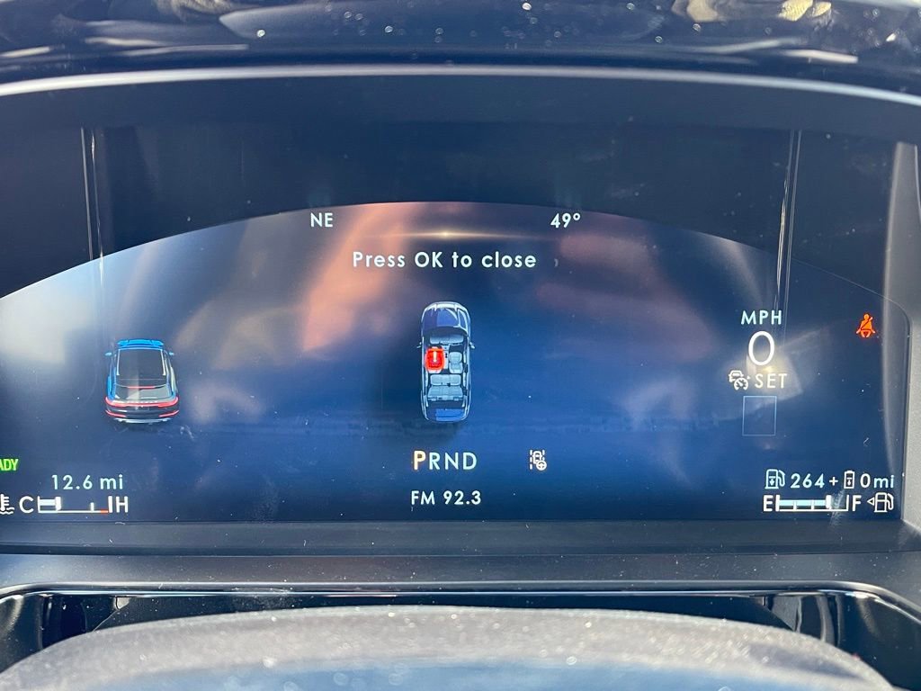 New 2024 Lincoln Corsair Grand Touring w/ Equipment Group 301A image 9