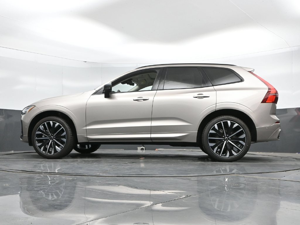 New 2027 Volvo XC60 B5 Ultra AWD/4WD image 40