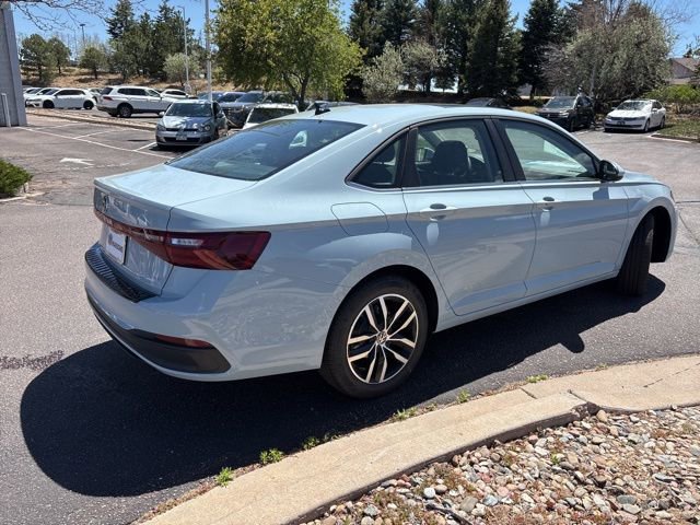 New 2026 Volkswagen Jetta SE FWD image 6