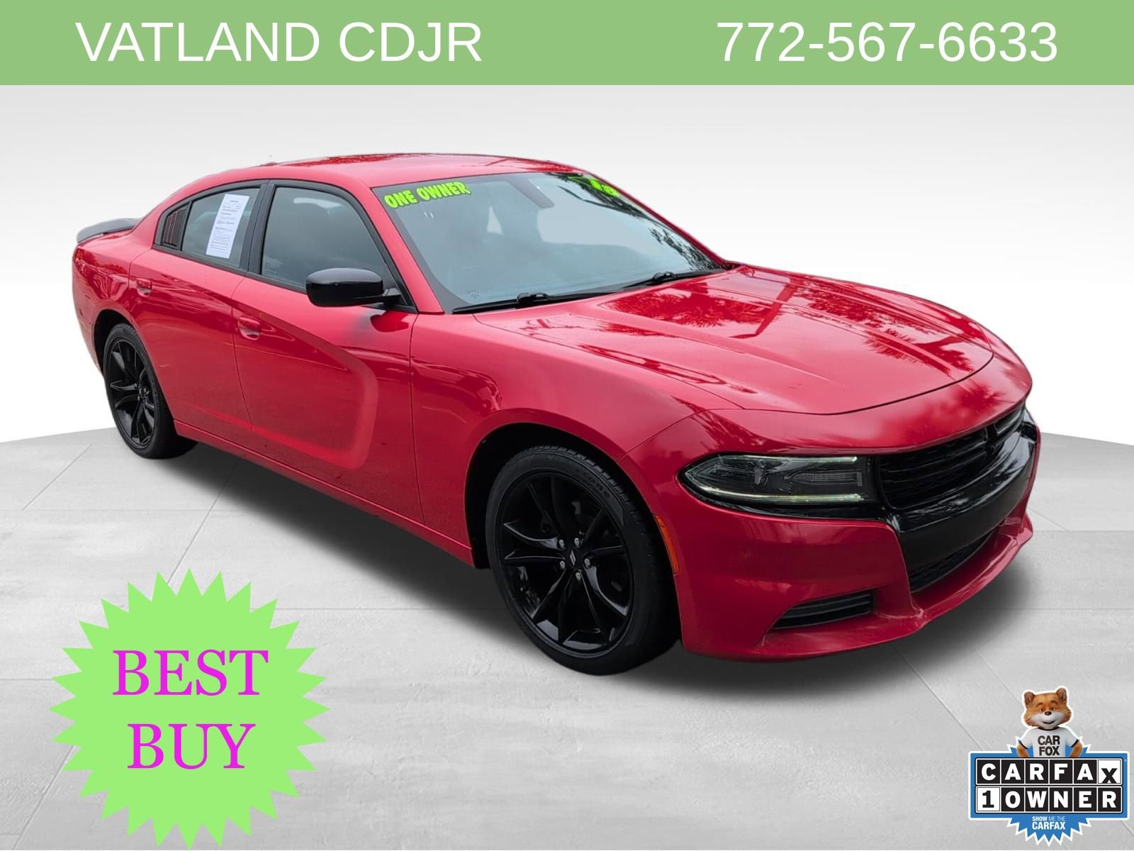 Used 2018 Dodge Charger SXT w/ Blacktop Package image 1