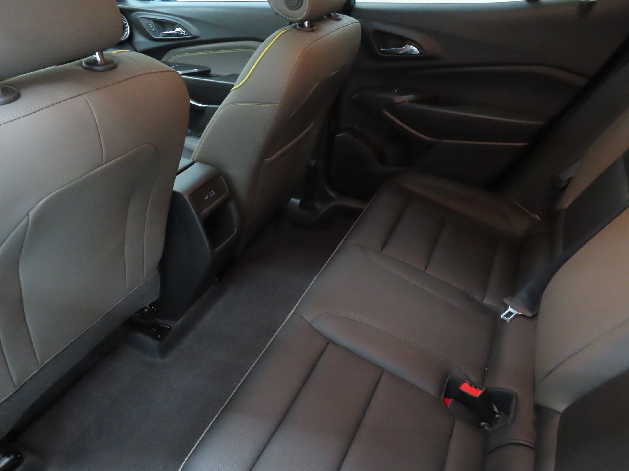 Used 2025 Chevrolet Trax ACTIV w/ Sunroof Package FWD image 22