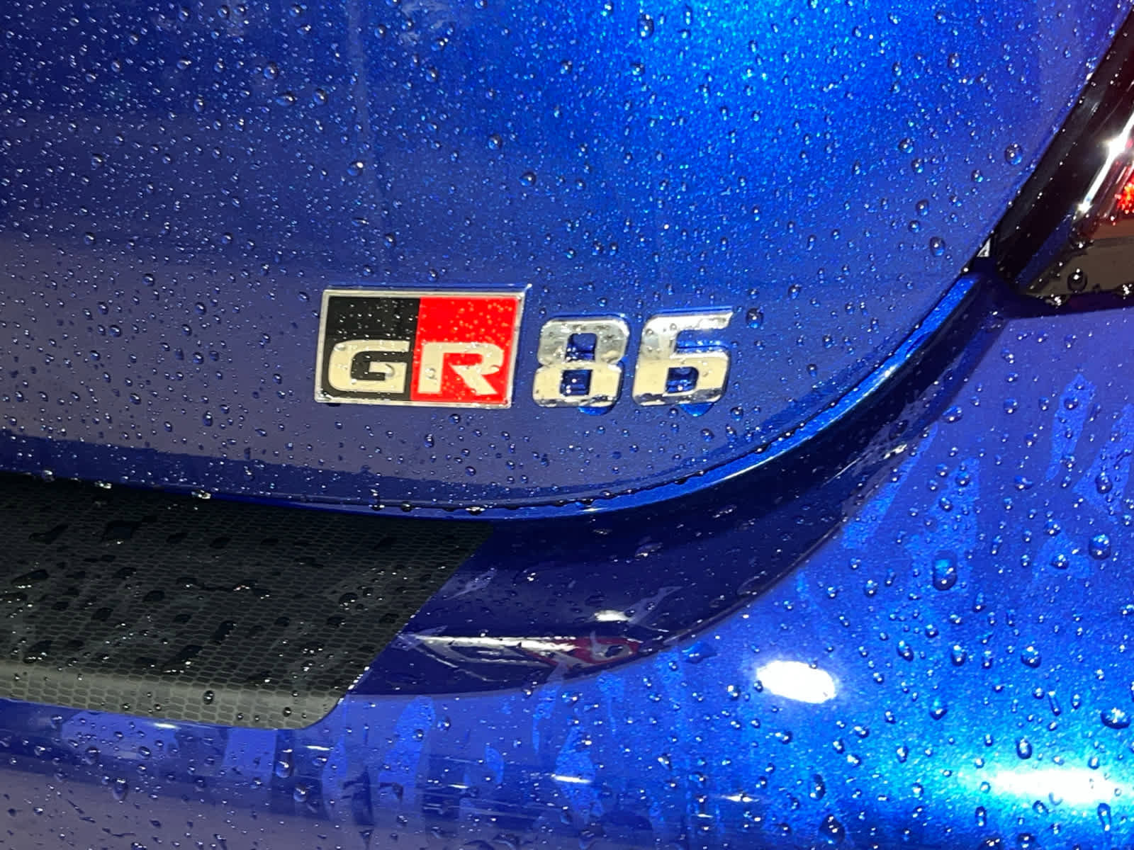 New 2025 Toyota GR86 Premium w/ ALL Weather Mat Package (TMS) image 8