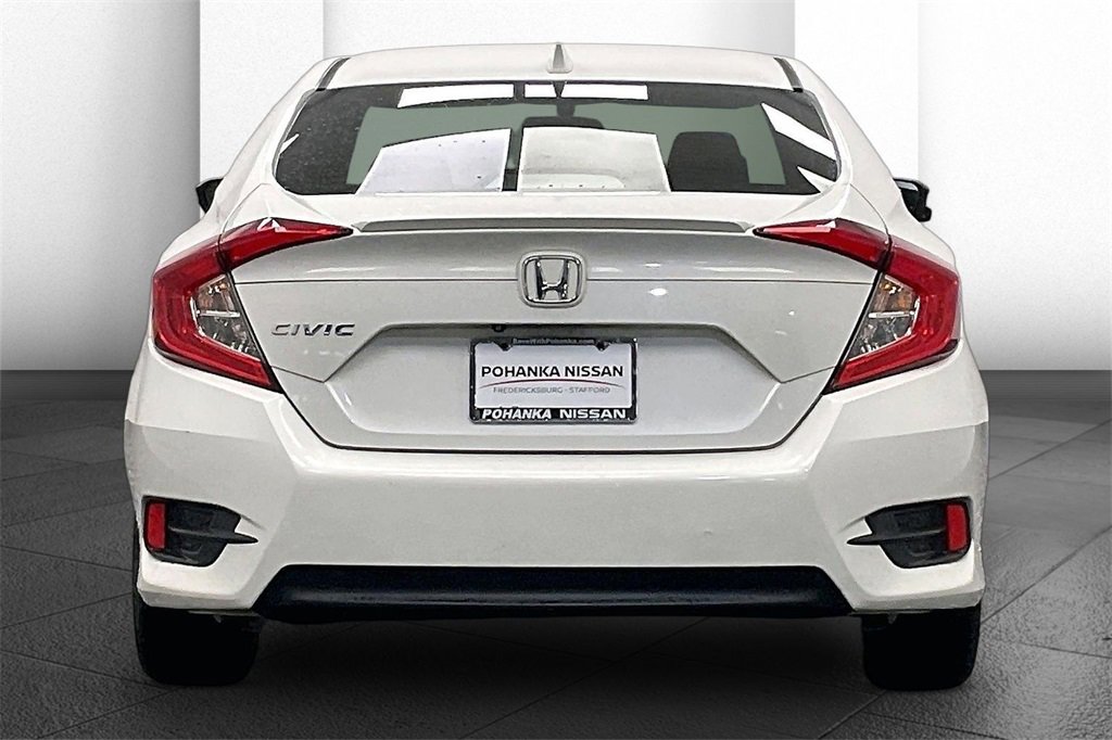 Used 2017 Honda Civic EX-T image 3