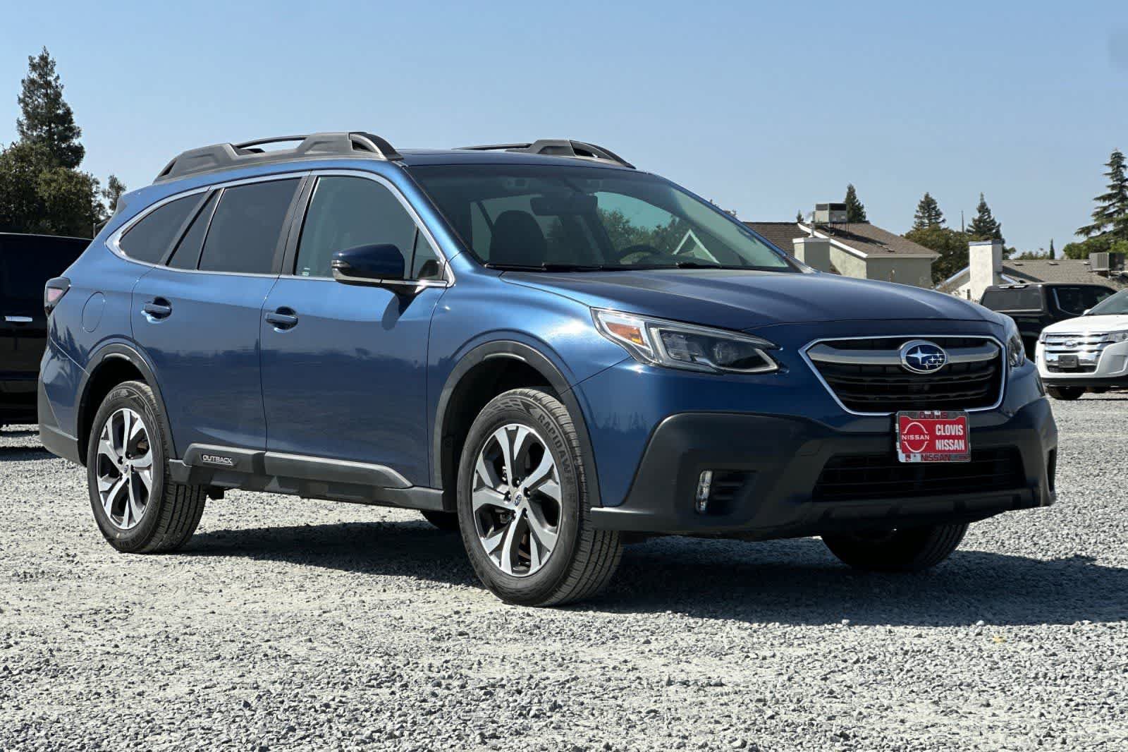 Used 2022 Subaru Outback Limited AWD/4WD image 10