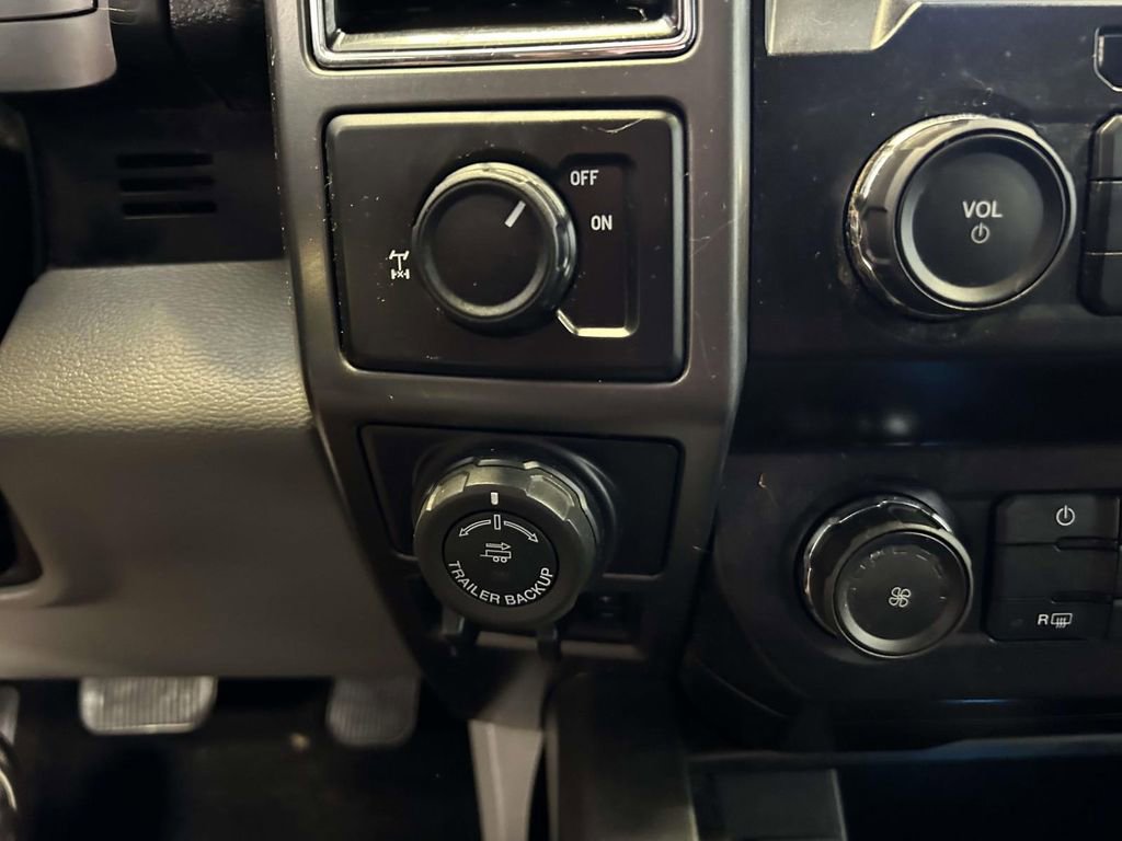Used 2020 Ford F150 XLT w/ Equipment Group 301A Mid RWD image 24