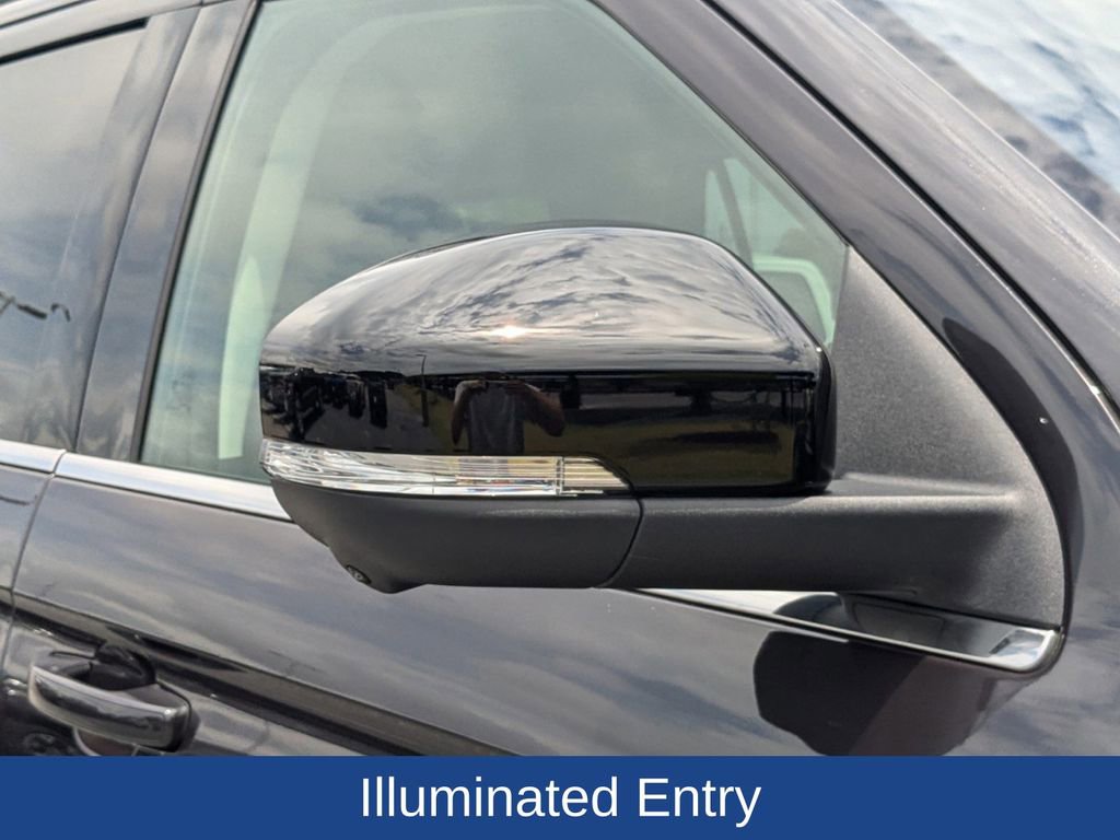 New 2025 Ford Expedition Max Active image 12