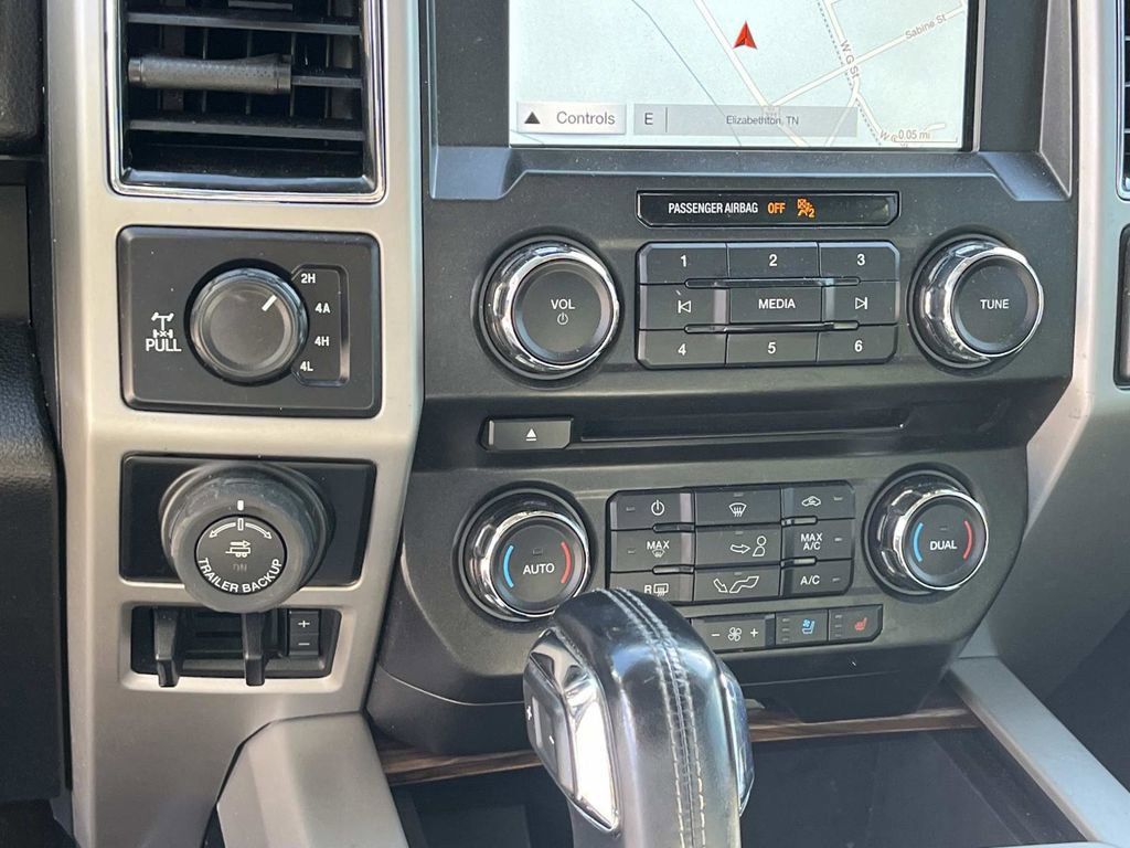 Used 2018 Ford F150 Lariat image 32