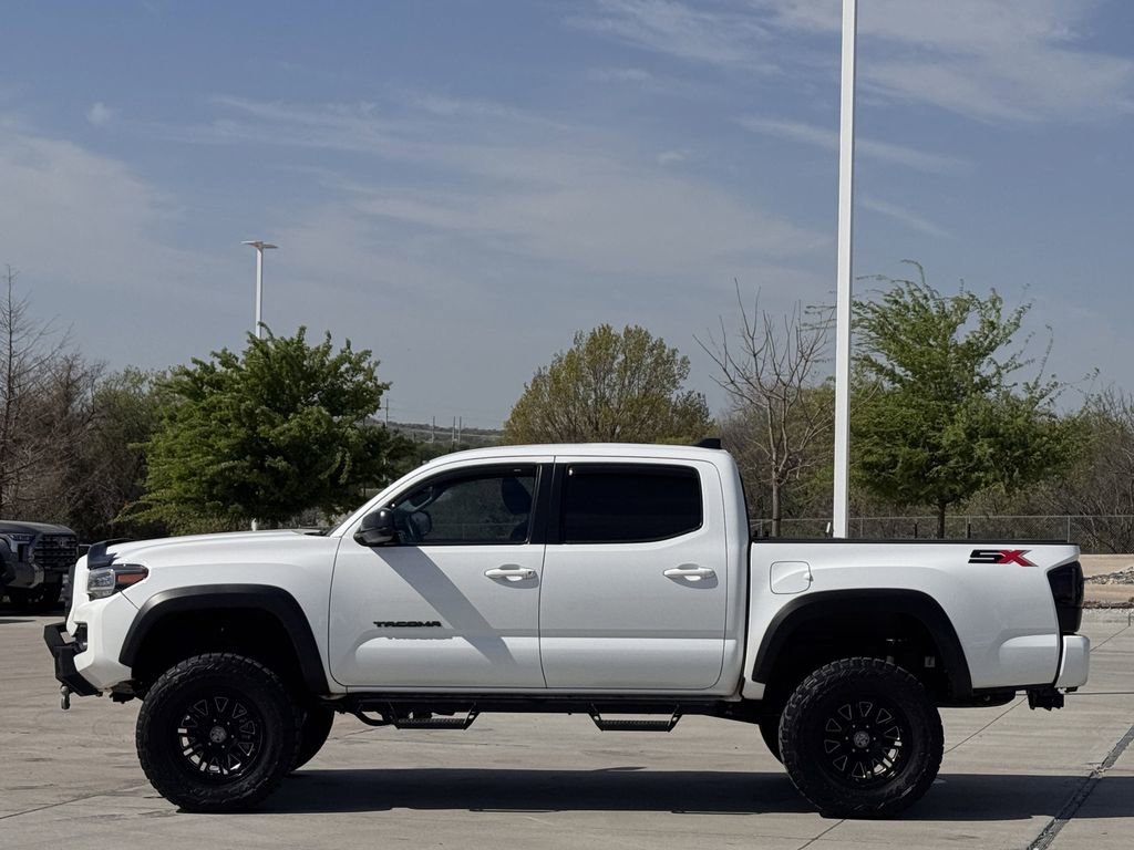 Used 2023 Toyota Tacoma SR5 w/ SX Package AWD/4WD image 3